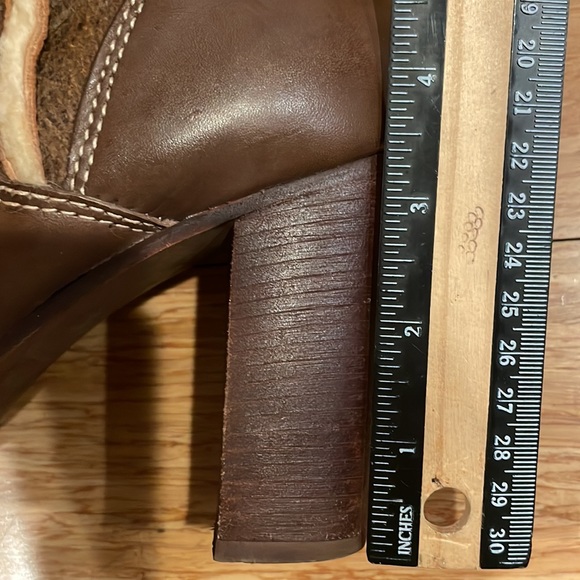 Micheal Kors Brown Leather Shearling Heeled Boots size 8.5 - Picture 14 of 16